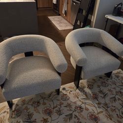 Dultish Accent Chair Item: A(contact info removed)