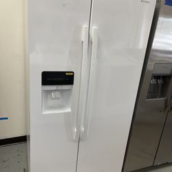 New Amana Refrigerator 