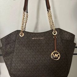 Michael Kors MK Signature Tote Bag