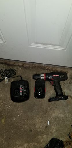 CRAFTSMAN. DRILL DRIVER 1/2. 19.2V