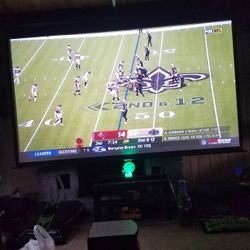 120" Projector Screen