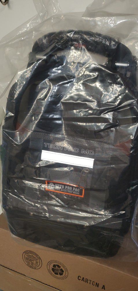 TECH PAC MC Backpack Tool Bag (12" x 9" x 17")
Brand:
Veto Pro Pac
SKU:
VPP10066