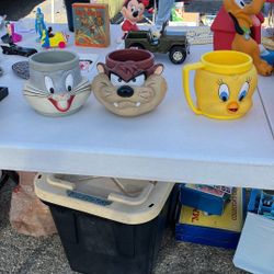 Looney Tunes Coffee-drink Cups