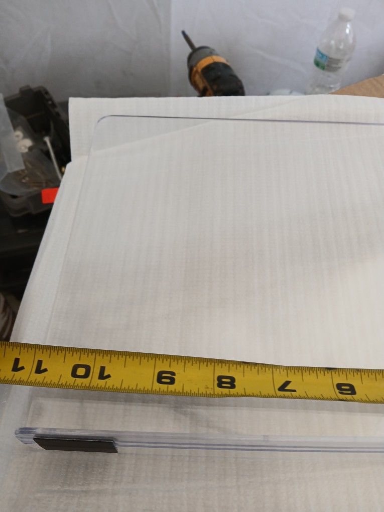 New Acrylic Shelf Dividers, 8 Pack Clear Shelf Dividers, Plastic Closet Shelve Divider for Clothes.