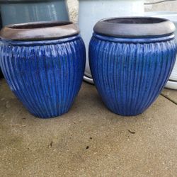 NEW PLANTER POTS MEXICAN DESIGN 2 CLAY & 1 CERAMIC $80 OBO