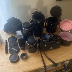 YASHICA FX3 /Collectors Item