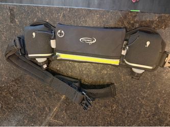 Running Hydration Belt with 2 Water Bottles – Never Used