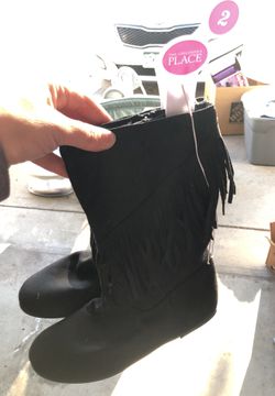 New boots size 2 girls