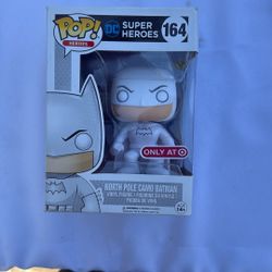 Funko Pop DC North Pile Camo Batman 