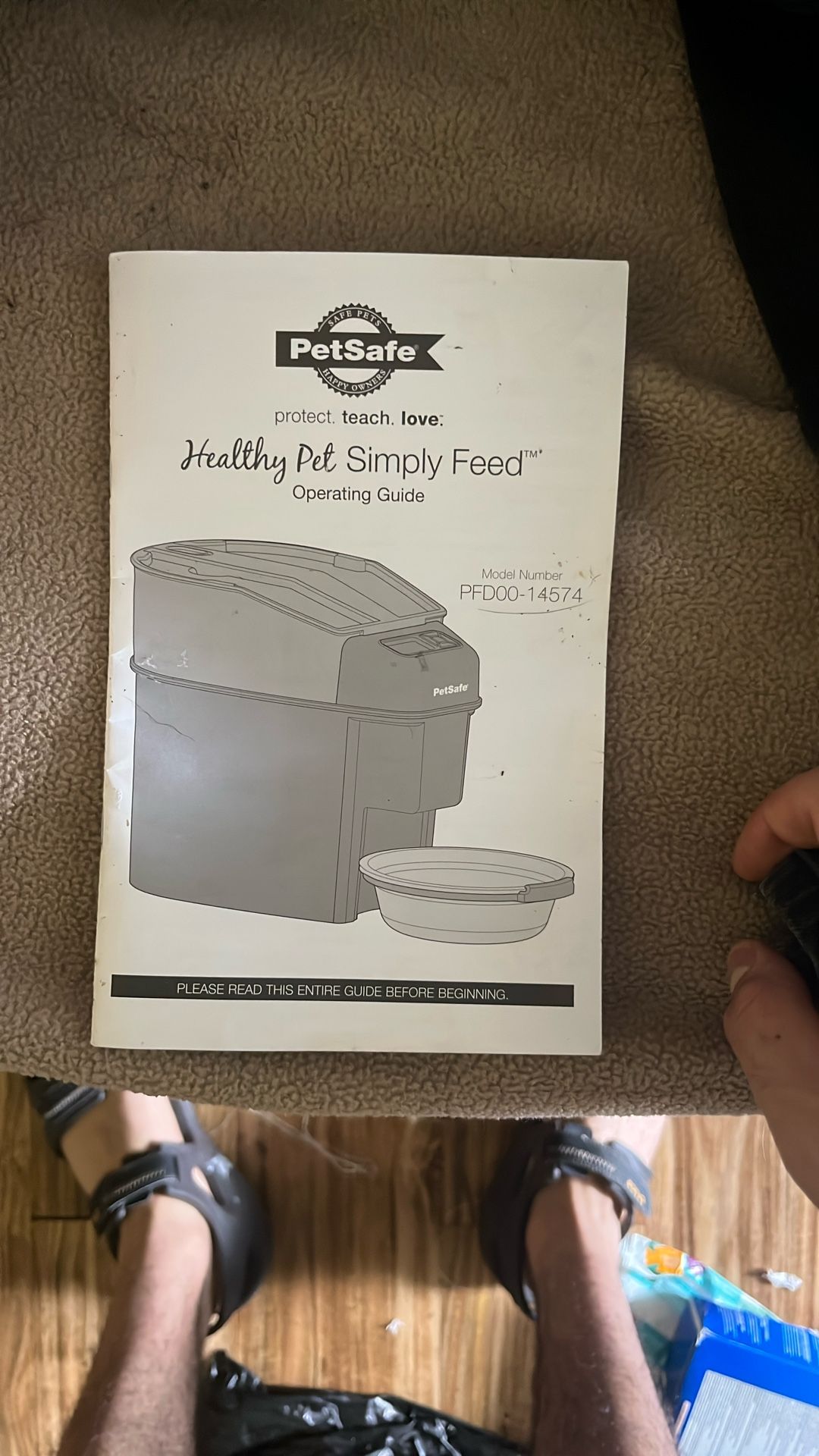 Pet Safe Cat Feed Dog Feed