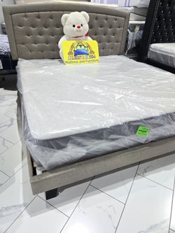 King sizes bed with Mattress