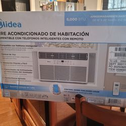 New Air Conditioner 8,000 Btus 
