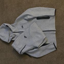 Nike Tech Fleece