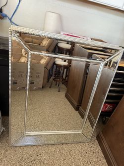 4 Identical Mirrors
