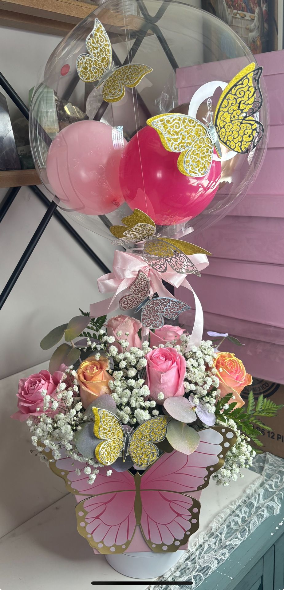 Floral Arrangement With Ballon 