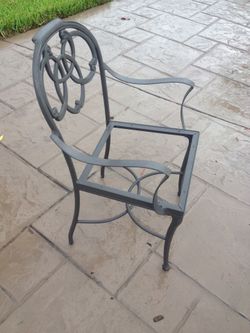 Vintage Brown Jordan Cast Aluminum dining armchairs