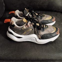 Women's Puma "Wild Cat" Sneakers