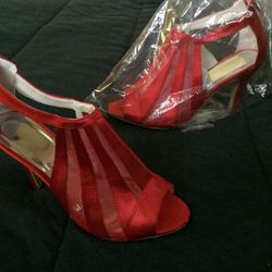 Red Stiletto heels. size US 6 5-7