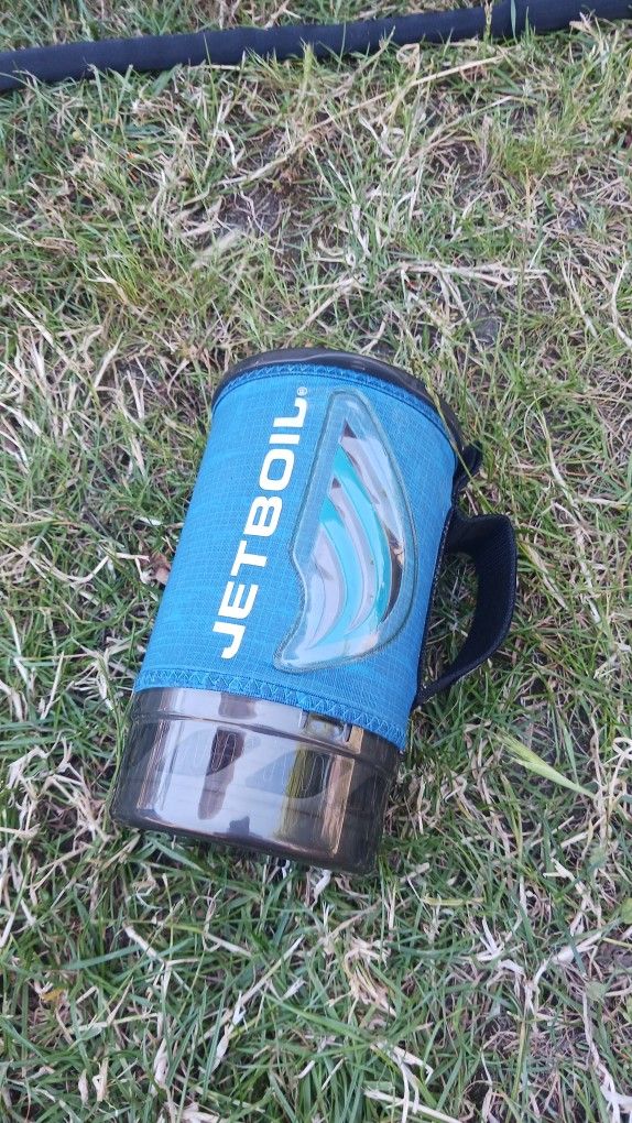 Jet Boil With 2 Fuel Cannisters