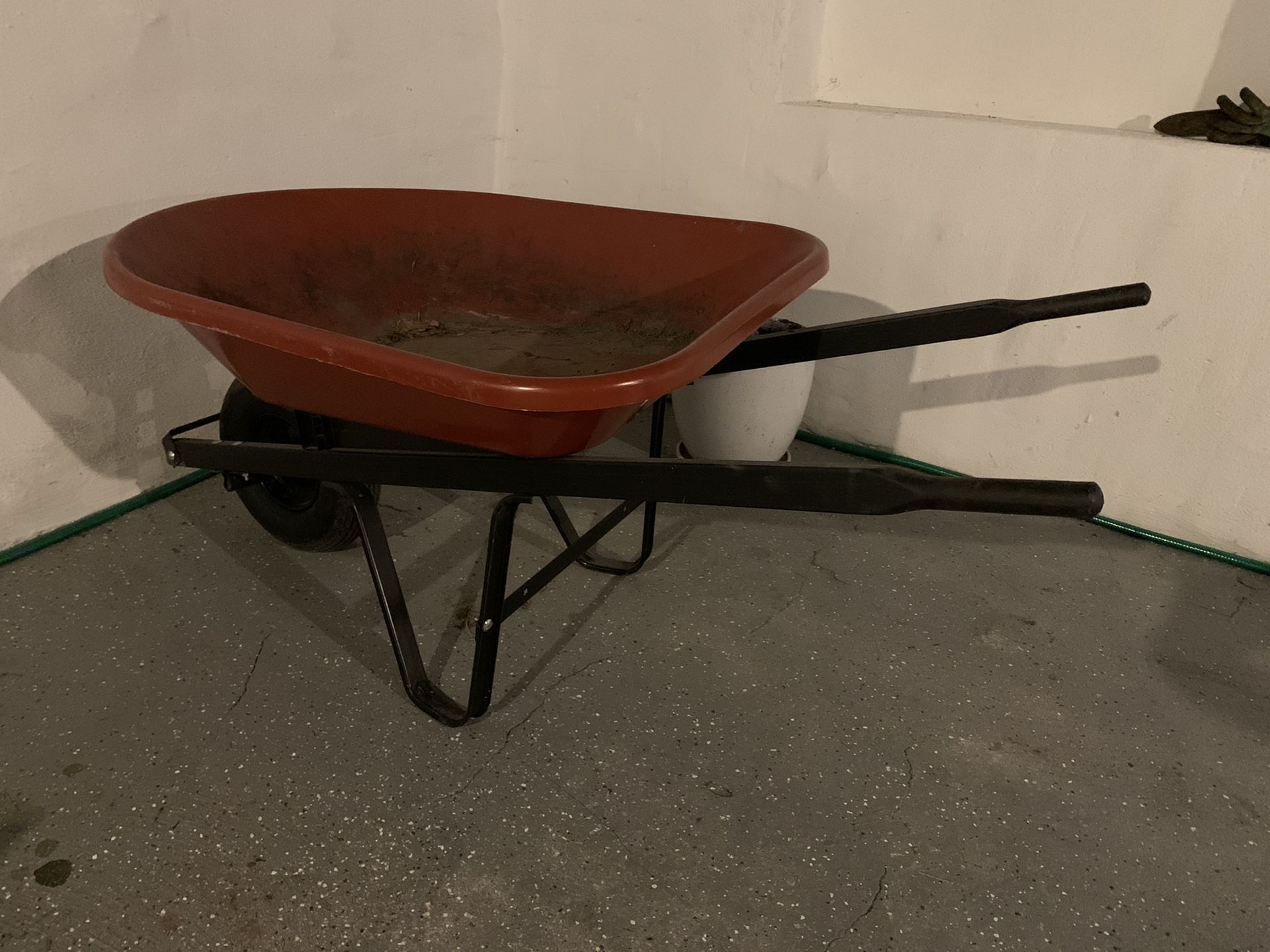 Wheelbarrow