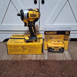 Dewalt 1/2" Compact Impact Wrench With Battery new