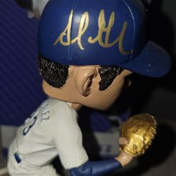 Adrian Gonzalez Los Angeles Gold Glove Autograph Bobblehead, New