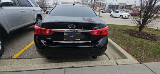 2015 Infiniti Q50