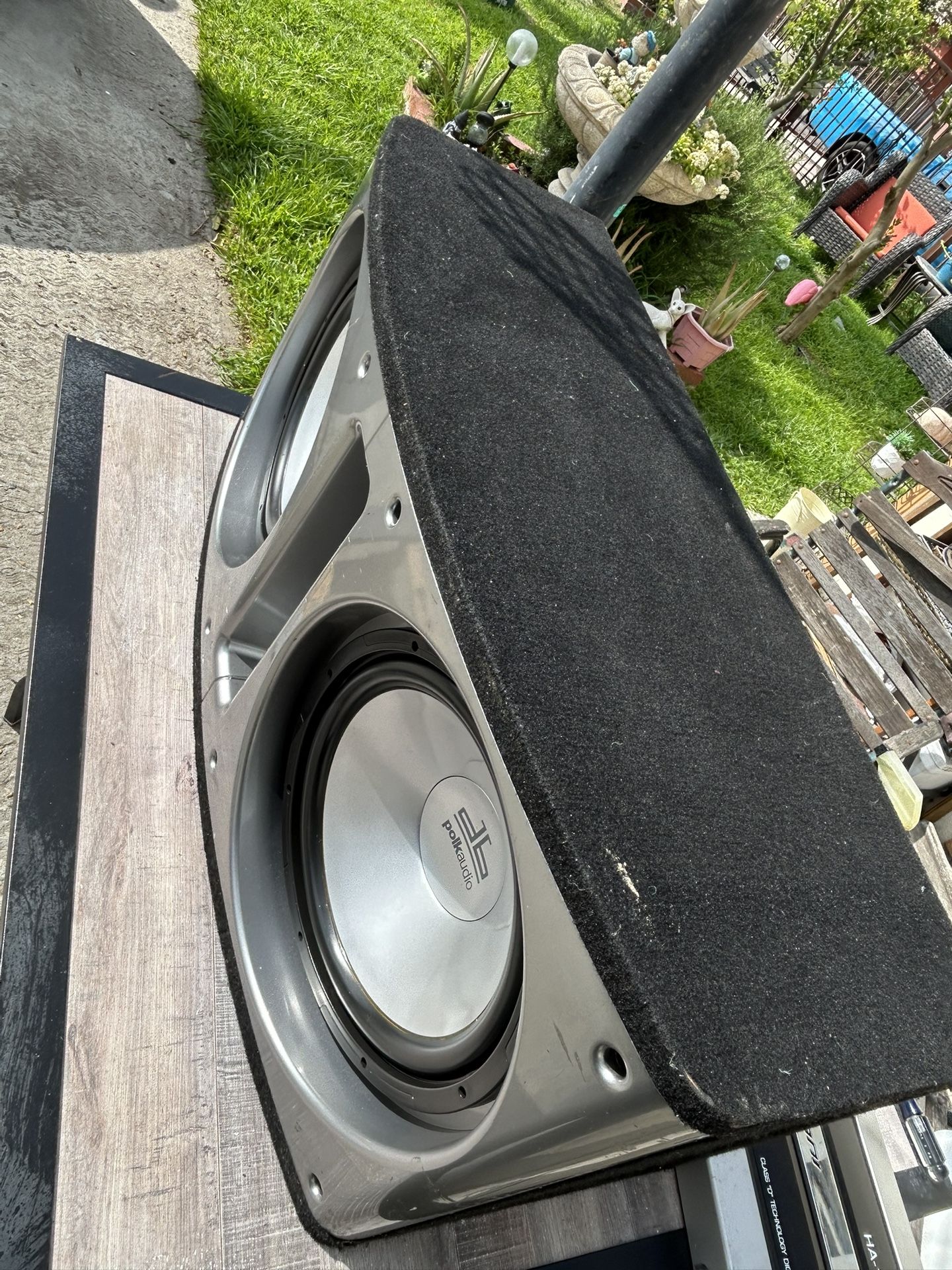 Polk Audio db212-2 Enclosure with two 12" db subwoofers