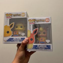 Jolteon And Flareon Wondercon Limited Diamond