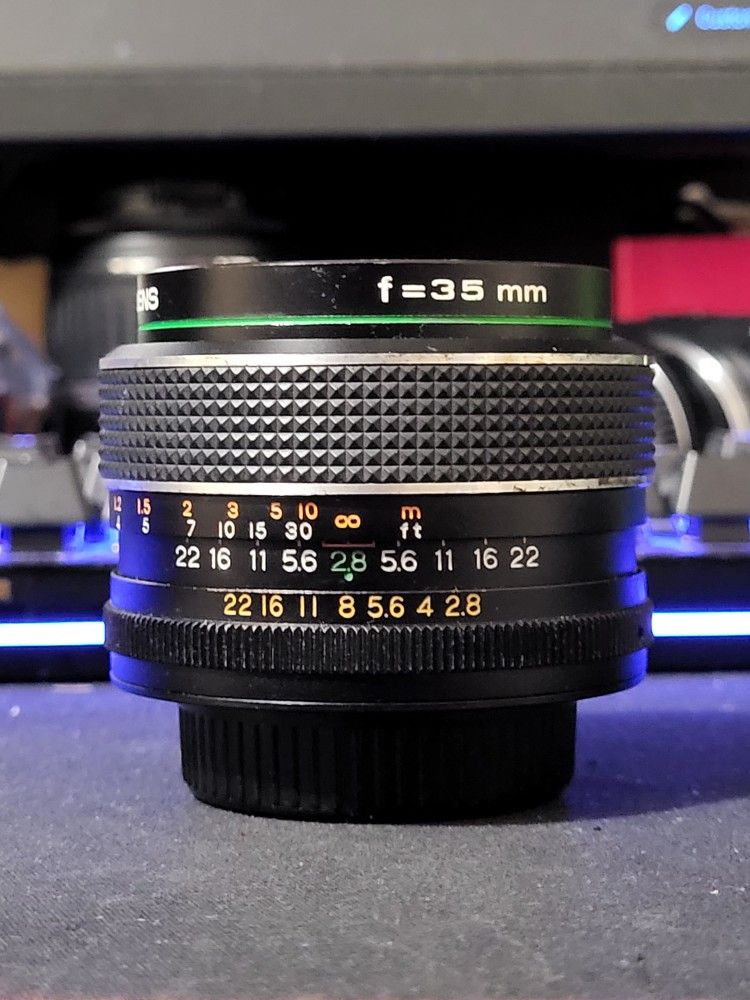 Hanimar 35mm f2.8 M42 Vintage Lens