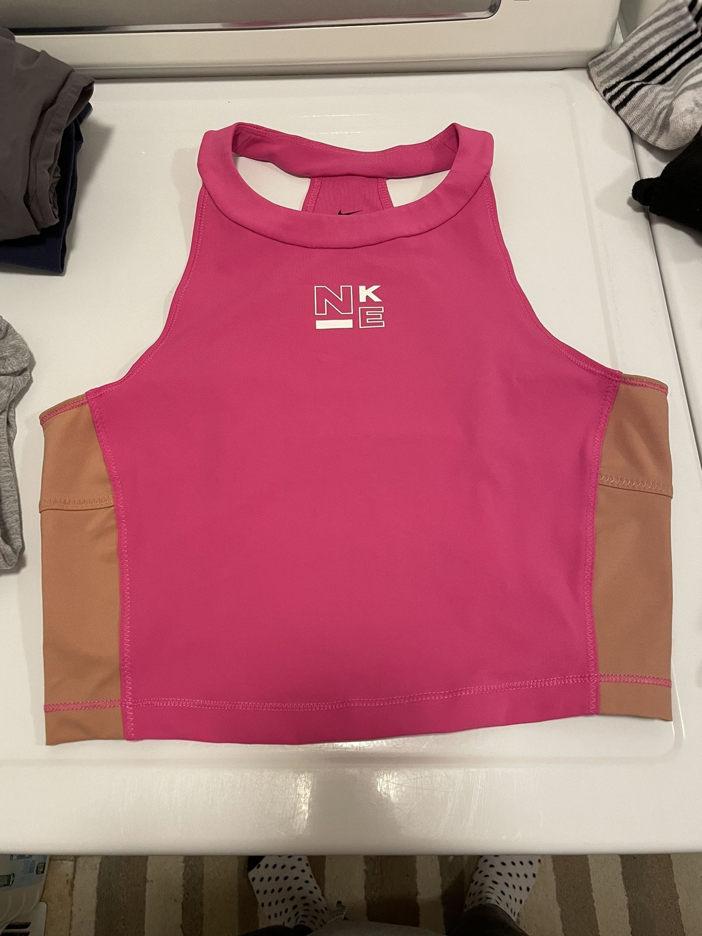 Nike Cropped Tank Top
