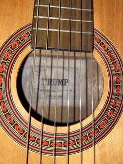 Trump 3/4 Size Acoustic Guitar