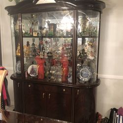 China Cabinet Good Condition 