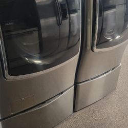 Set LG WASHER AND DRYER ELECTRIC STAINLESS STEEL WORK GREAT CONDITIONS INCLUDING WARRANTY DELIVERY AVAILABLE 