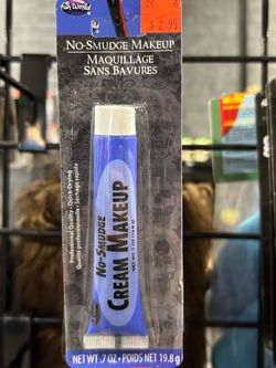 Fun World No-Smudge Cream Makeup Blue