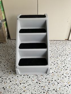 Dog stairs