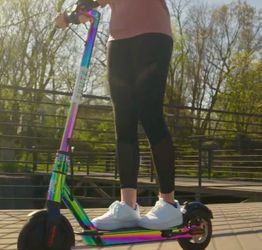 NEW Electric Scooter, 37 Volt 16 MPH, Jet Fuel Skute Folding Electric Scooter !