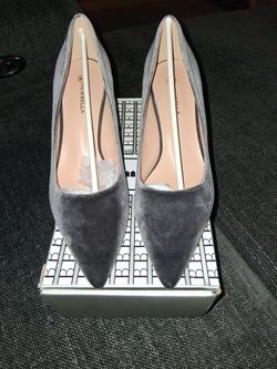 Newbella velvet/suede low high heel