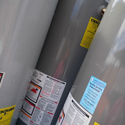 WATER HEATER BRAND RHEEM EXCELLENT CONDITION MINT CONDITION JUST LIKE NEW 2022 MODEL 👍 PRICE $350 CASH ON PICKUP WE WORK FROM HOME