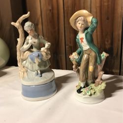 Porcelain  Figurines Very Cute  😊 