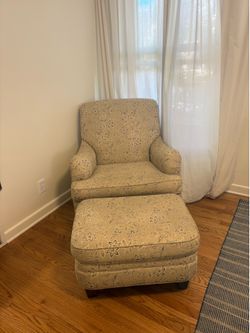 Ethan Allen Oxford Upholstered Chair with matching Ottoman