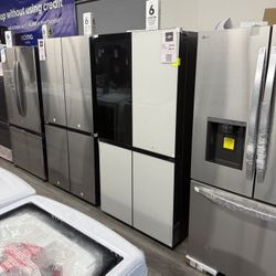 Samsung - Bespoke 29 Cu. Ft. 4-Door Flex French Door Refrigerator with Auto Open Door - White Glass 💟