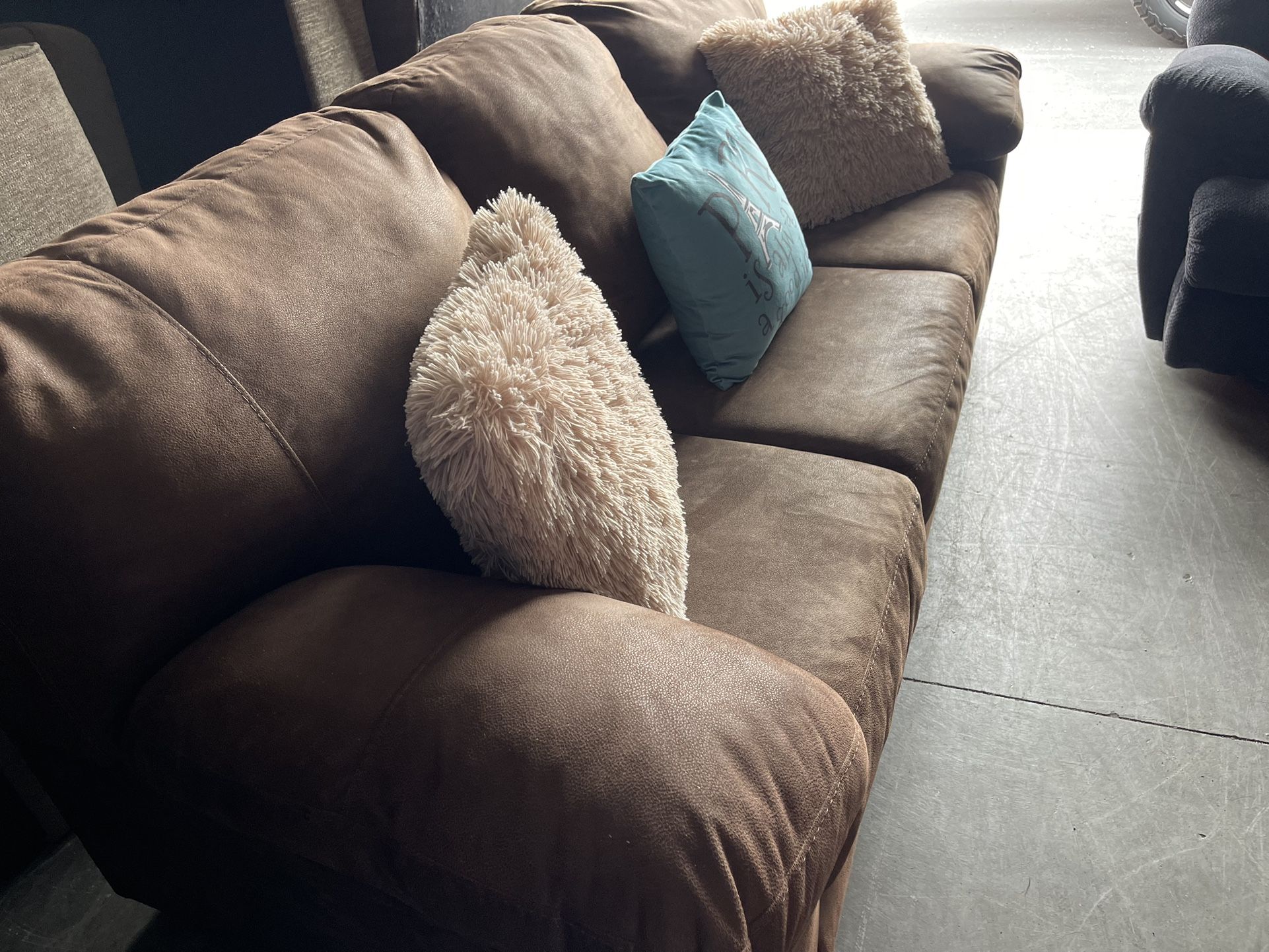Immaculate Couch And Lazyboy Rocker Recliner Set