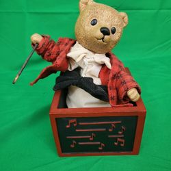 VINTAGE TILLIE BEAR MUSIC BOX