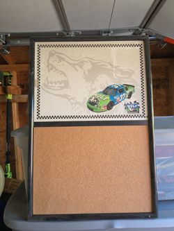 Timberwolf corkboard