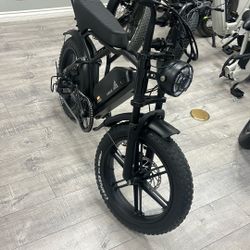 Moped Style Ebike In Sales Warranty And Tax Included 