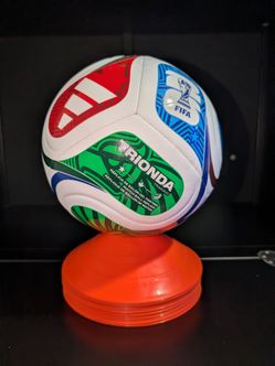 Adidas FIFA RIOONDA Training Soccer Ball – Size 5 + 25 Training Cones Included