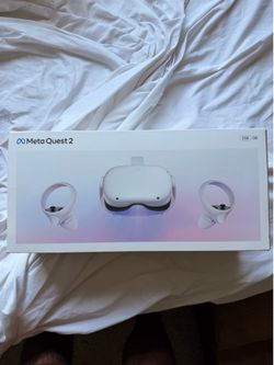 Oculus Quest 2 original box and packaging