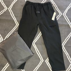Essentials Stretch Limo Uncuffed Sweats