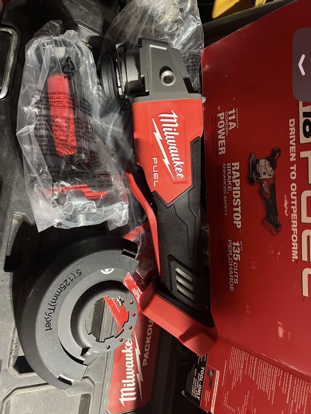 Milwaukee 18v Grinder 